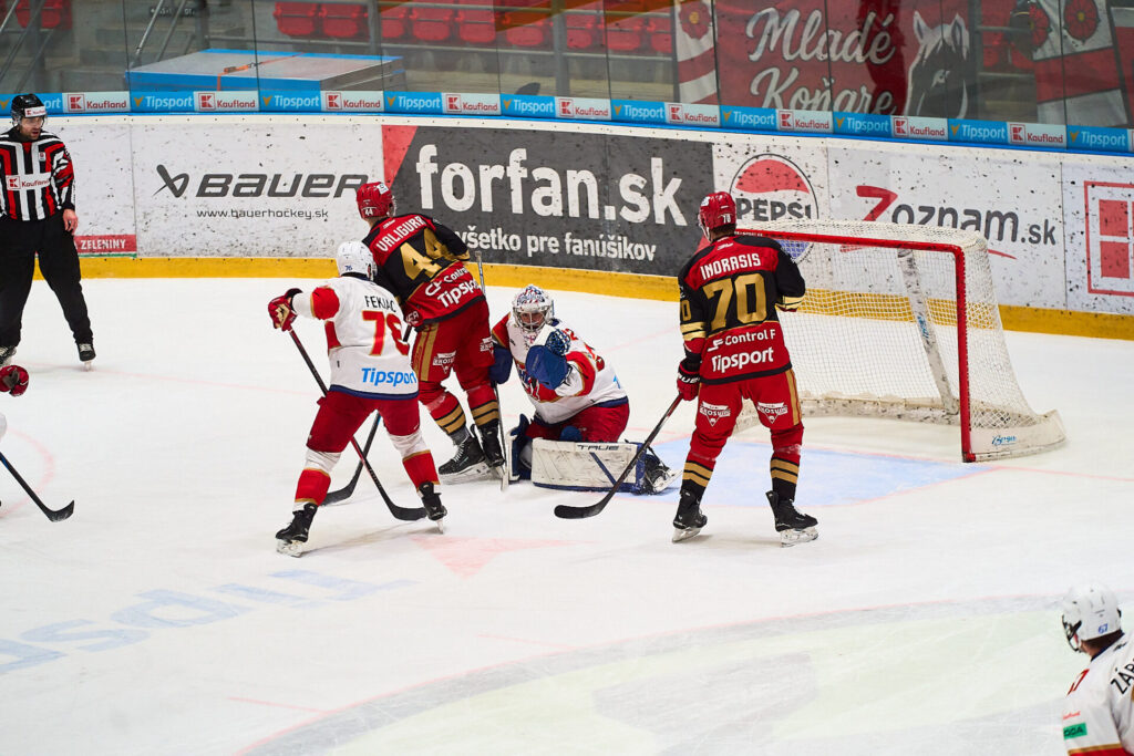 Miks Indrašis, hokejazinas.com