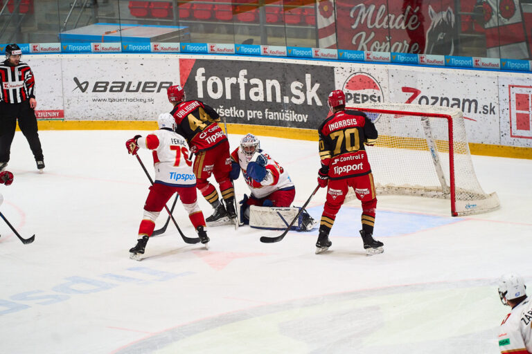 Miks Indrašis, hokejazinas.com