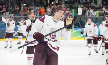 Anrī Ravinskis, hokejazinas.com