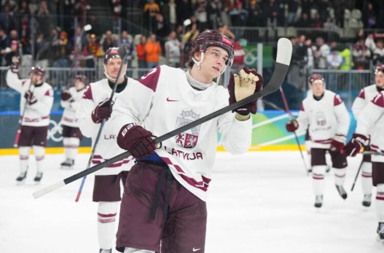 Anrī Ravinskis, hokejazinas.com