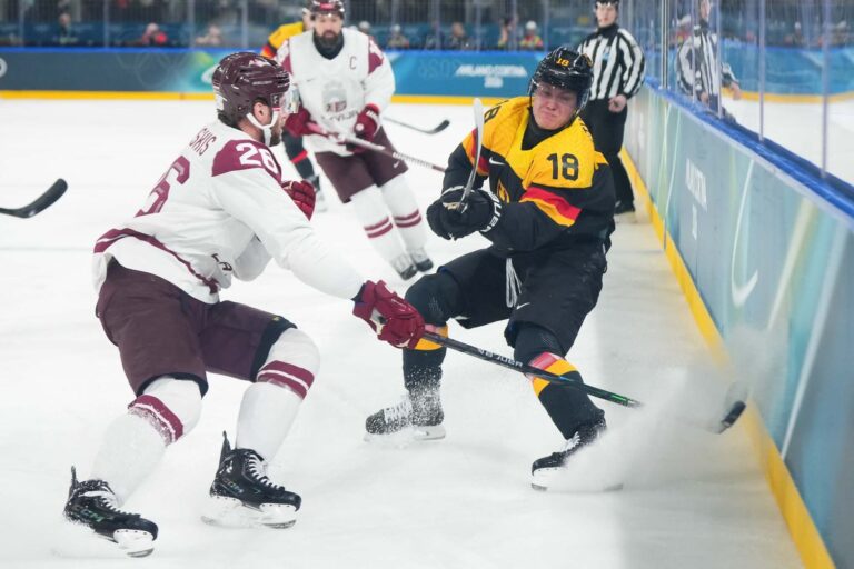 Uvis Balinskis, hokejazinas.com