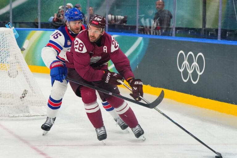 Zemgus Girgensons, Hokejazinas.com