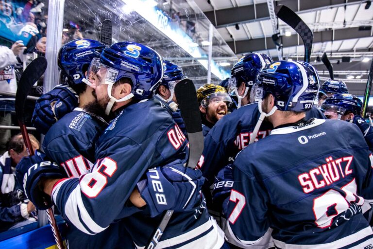 Kaspars Daugaviņš, Hokejazinas.com