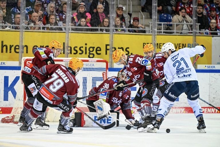 Kristers Gudļevskis, hokejazinas.com