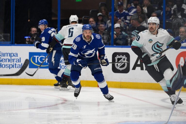 Zemgus Girgensons, Hokejazinas.com