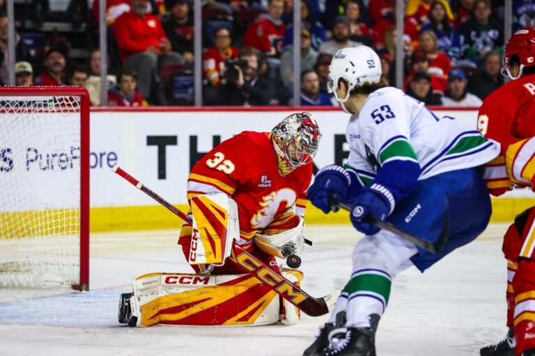 Teodors Bļugers, hokejazinas.com