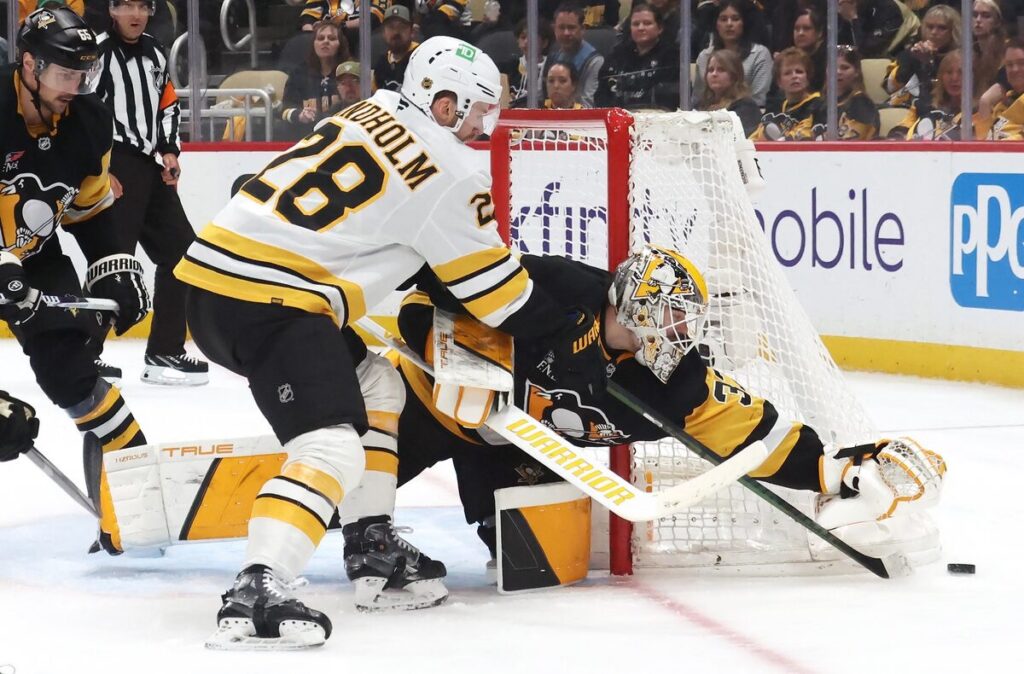 Artūrs Šilovs, hokejazinas.com