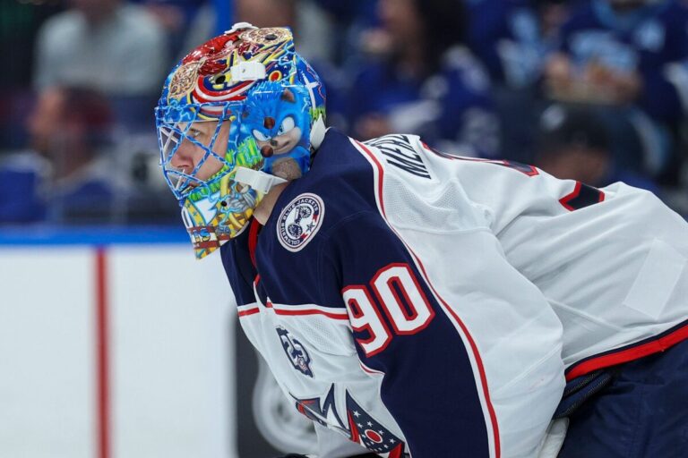 Elvis Merzļikins, hokejazinas.com