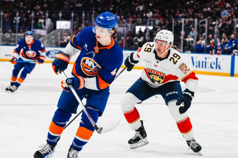 Ņujorkas "Islanders" pret Floridas "Panthers", hokejazinas.com