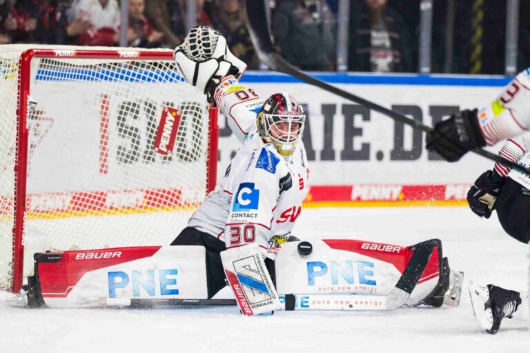 Kristers Gudļevskis, hokejazinas.com