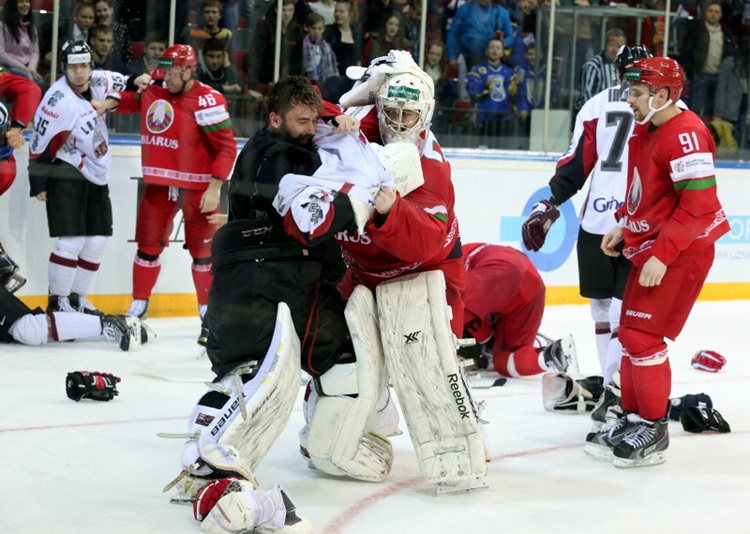 Edgars Masaļskis un Mihails Karnauhovs, Hokejazinas.com