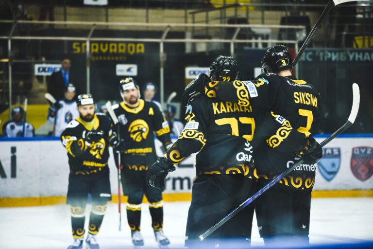 Edgars Siksna, hokejazinas.com