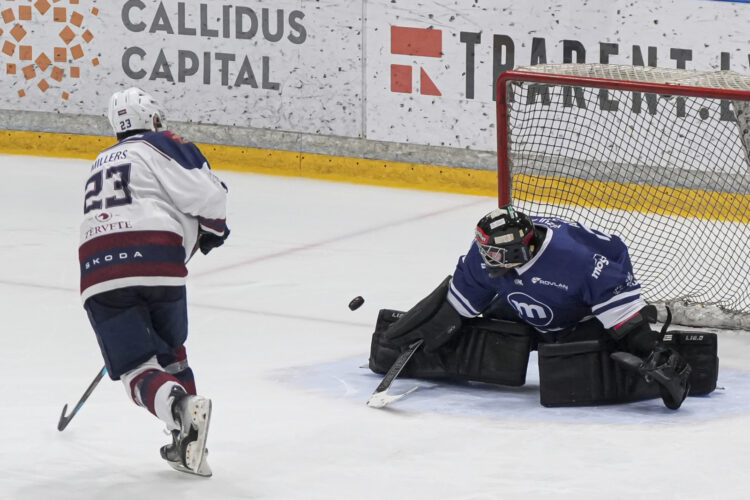 Gustavs Millers un Henrijs Ančs, Hokejazinas.com