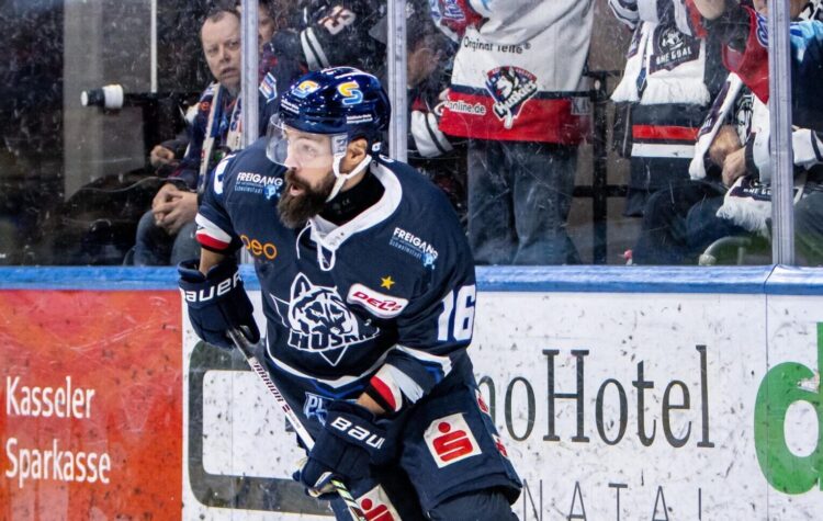 Kaspars Daugaviņš, Hokejazinas.com