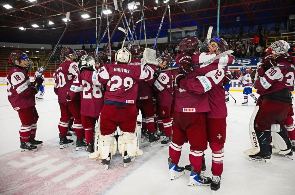 Latvijas U-18 izlase, Hokejazinas.com