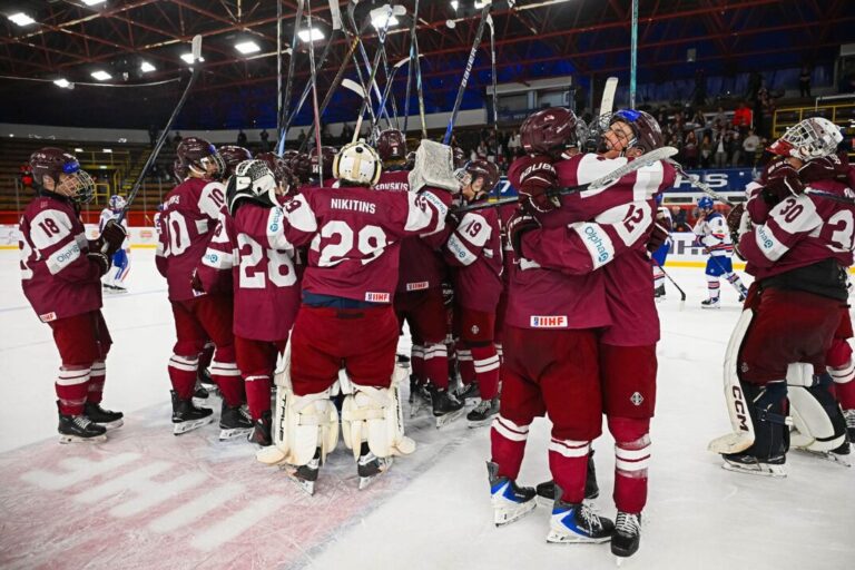 Latvijas U-18 izlase, Hokejazinas.com