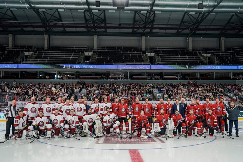 Latvijas hokeja leģendu spēle, hokejazinas.com