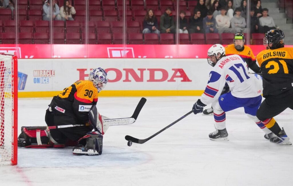 Norvēģijas U-18 - Vācijas U-18, hokejazinas.com