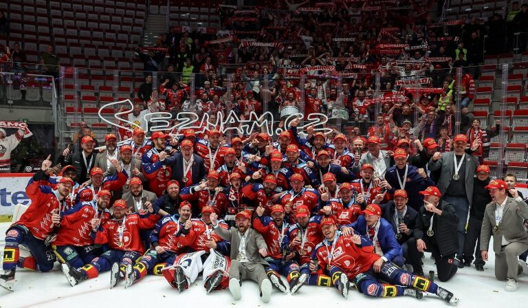 Pardubices Dynamo, hokejazinas.com