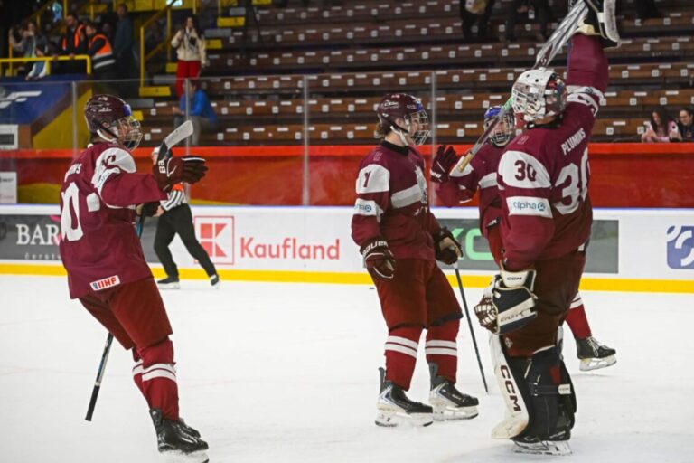 Latvijas U-18 izlase, Hokejazinas.com
