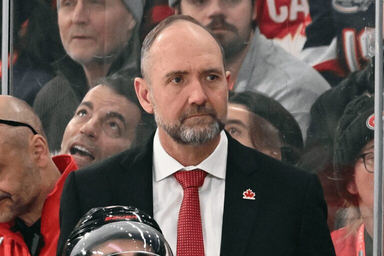 Pīters Debūrs, hokejazinas.com