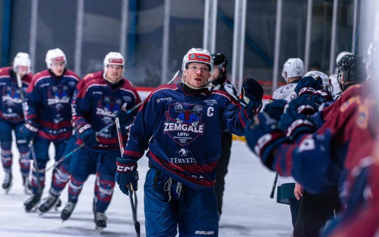 Rihards Marenis, Hokejazinas.com