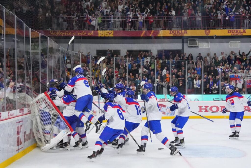 Slovākijas U-18 izlase, hokejazinas.com