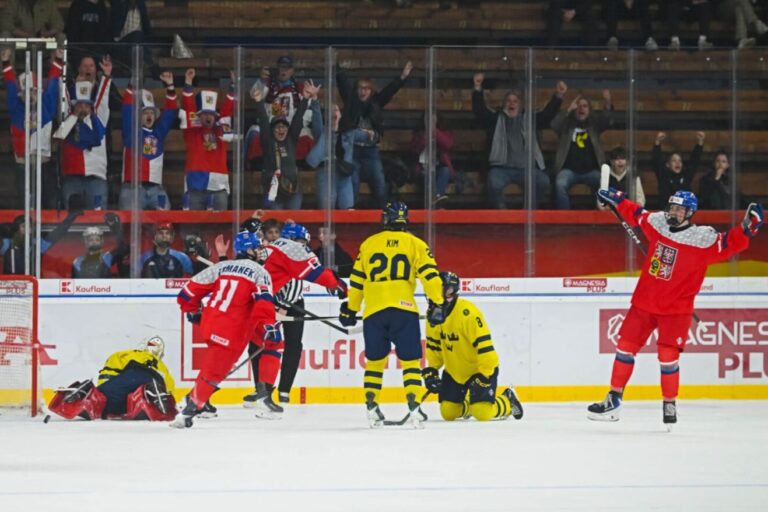 Čehijas U-18 - Zviedrijas U-18, hokejazinas.com