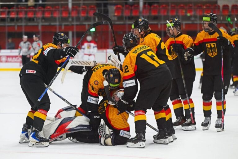 Vācijas U-18 izlase, hokejazinas.com