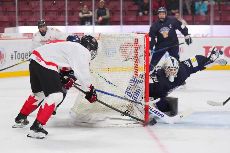 Somijas U-18 - Kanādas U-18, hokejazinas.com
