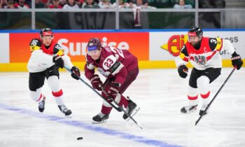 Sandis Vilmanis, Hokejazinas.com