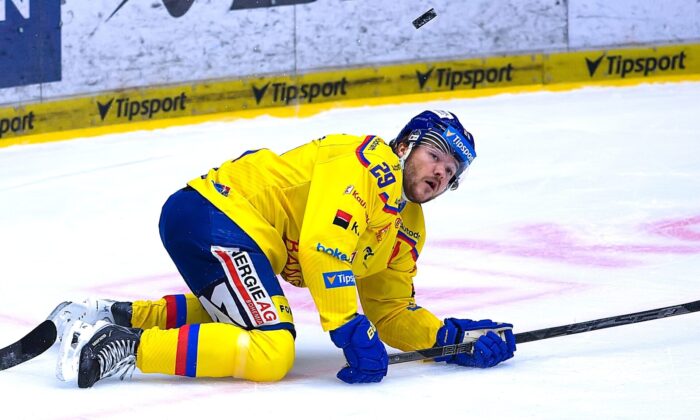 Renārs Krastenbergs, Hokejazinas.com