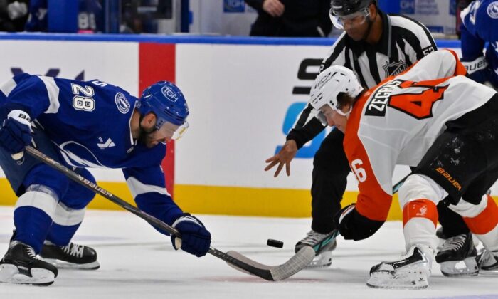 Zemgus Girgensons, hokejazinas.com